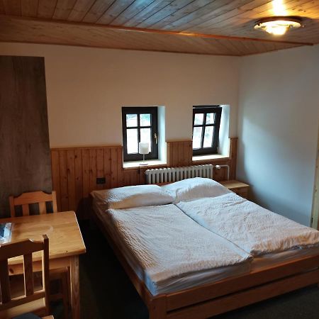 Penzion U Hrocha Lucany nad Nisou Ngoại thất bức ảnh