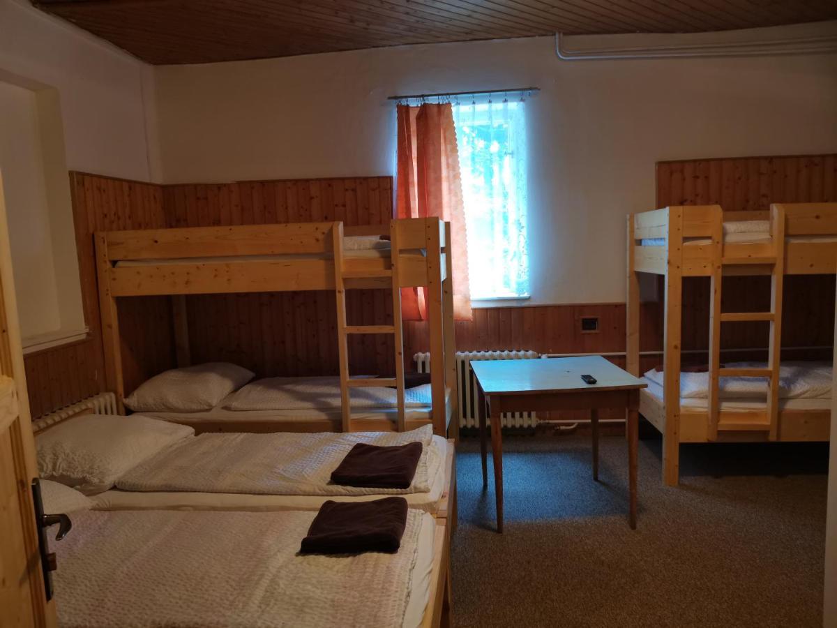 Penzion U Hrocha Lucany nad Nisou Ngoại thất bức ảnh