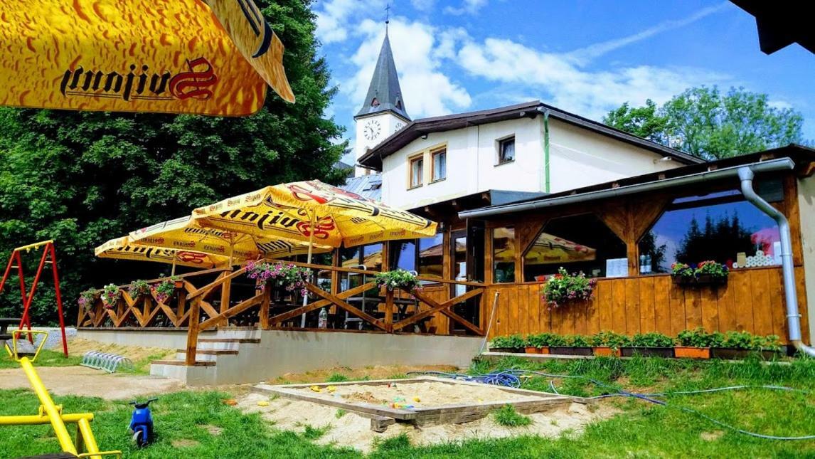 Penzion U Hrocha Lucany nad Nisou Ngoại thất bức ảnh